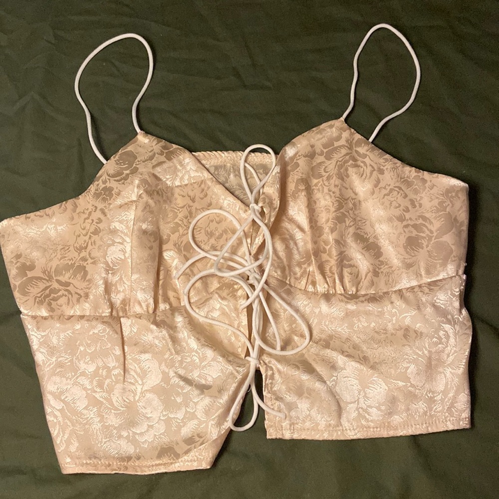 tied open front floral top